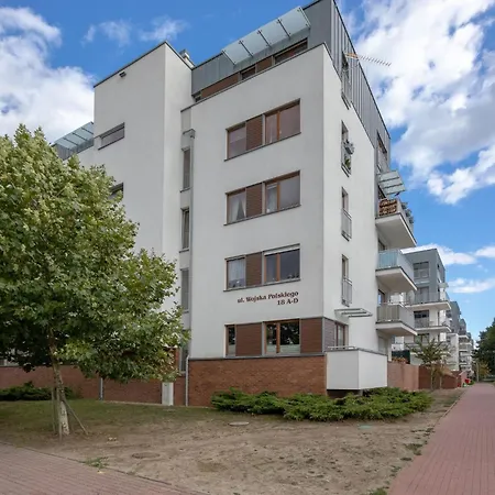 Zuza Mit Schoenem Sonnenbalkon By Interhome * Swinemünde