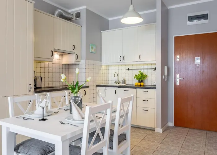 Zuza Mit Schoenem Sonnenbalkon By Interhome